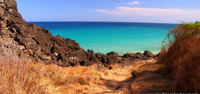 Praia do Americano a Baía dos Porcos a pé