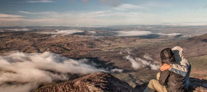 Vale dos Cristais, Ponto Triplo e El Fosso no topo do Monte Roraima