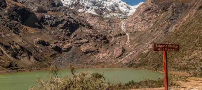 Laguna Shallap, Cordilheira Branca, Peru