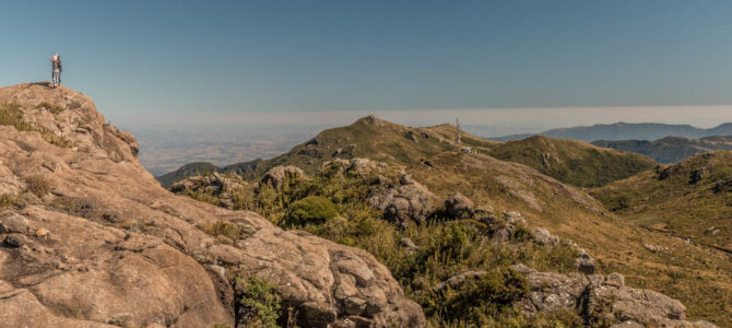 Travessia Couto Prateleiras no Parna Itatiaia