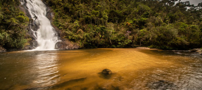 Trilha do Ouro: Cachoeiras Santo Isidro e das Posses