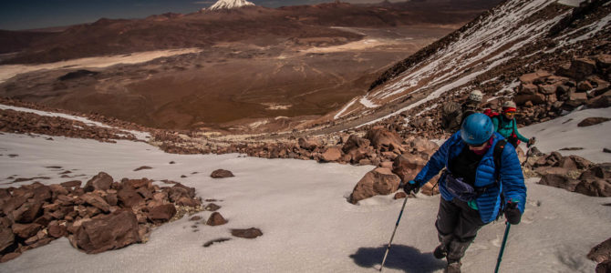 Vulcão Ollagüe entre Chile e Bolívia
