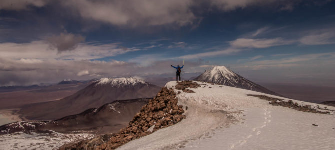 Vulcão Sairecabur no Atacama