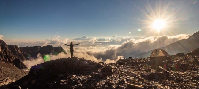 Cerro Plata: Salto-Hoyada-Salto